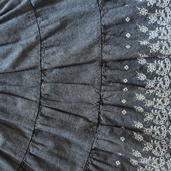Joe Benbasset Sz M 100% Cotton Elastic Waist Flared Skirt with Embroidered Hem - Picture 4 of 5
